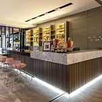 Novotel 5*