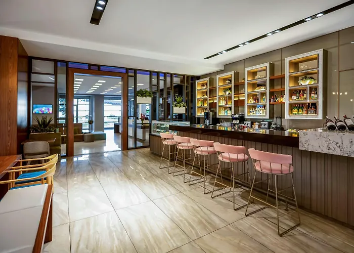 نوفوتيل طرابزون 5*