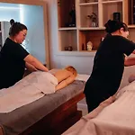 Novotel 5* טראבזון