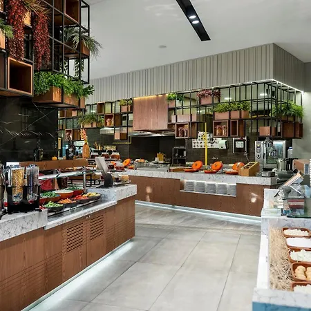 Novotel Szálloda 5*