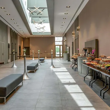 Ξενοδοχείο Novotel 5*