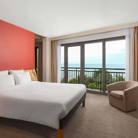 Novotel