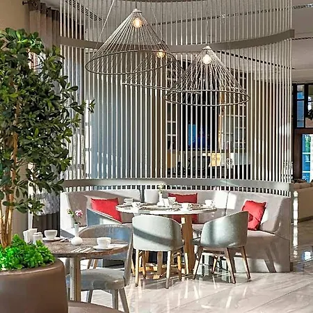 Novotel