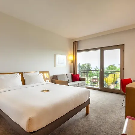 Ξενοδοχείο Novotel 5*